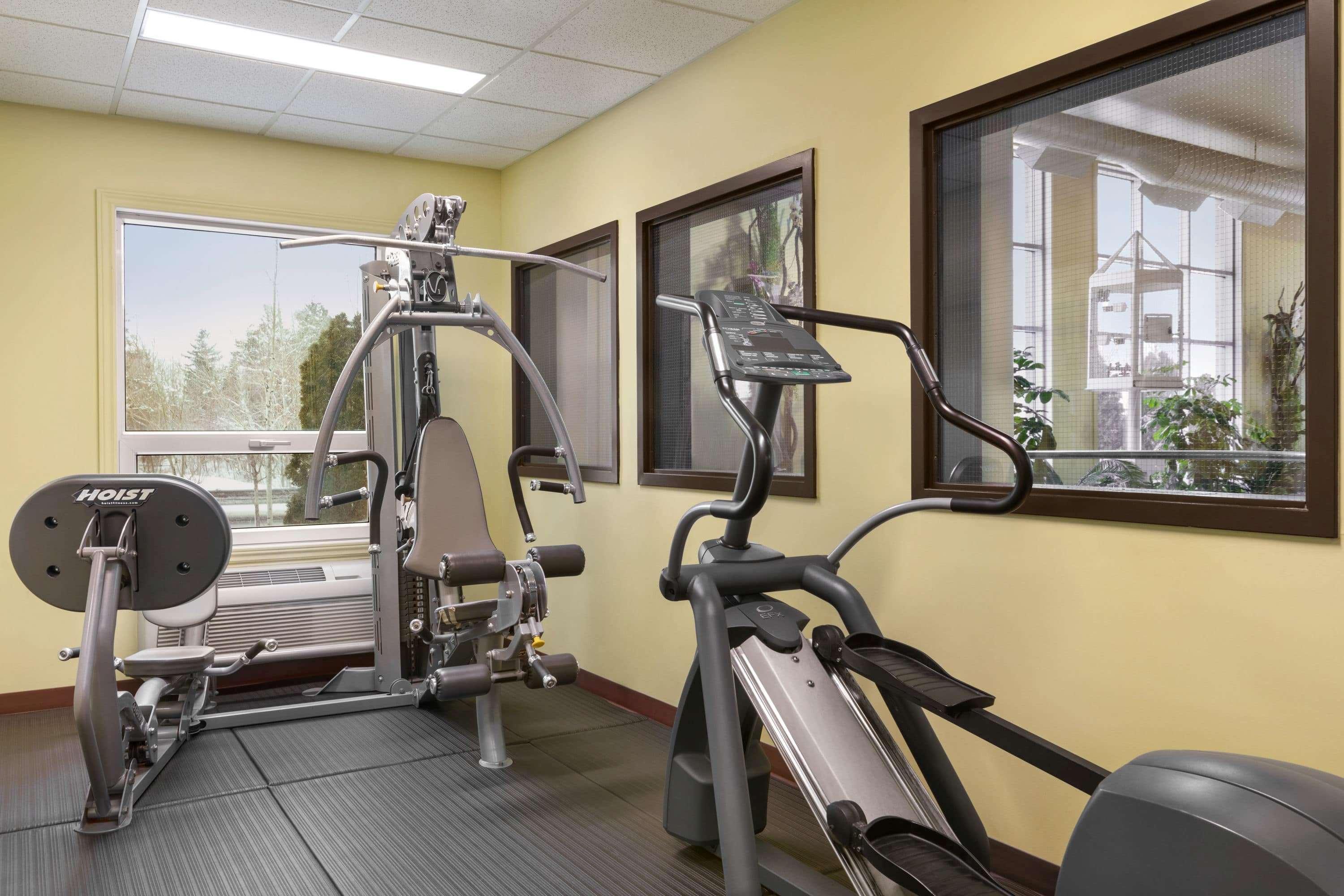 Days Inn By Wyndham Levis Ngoại thất bức ảnh